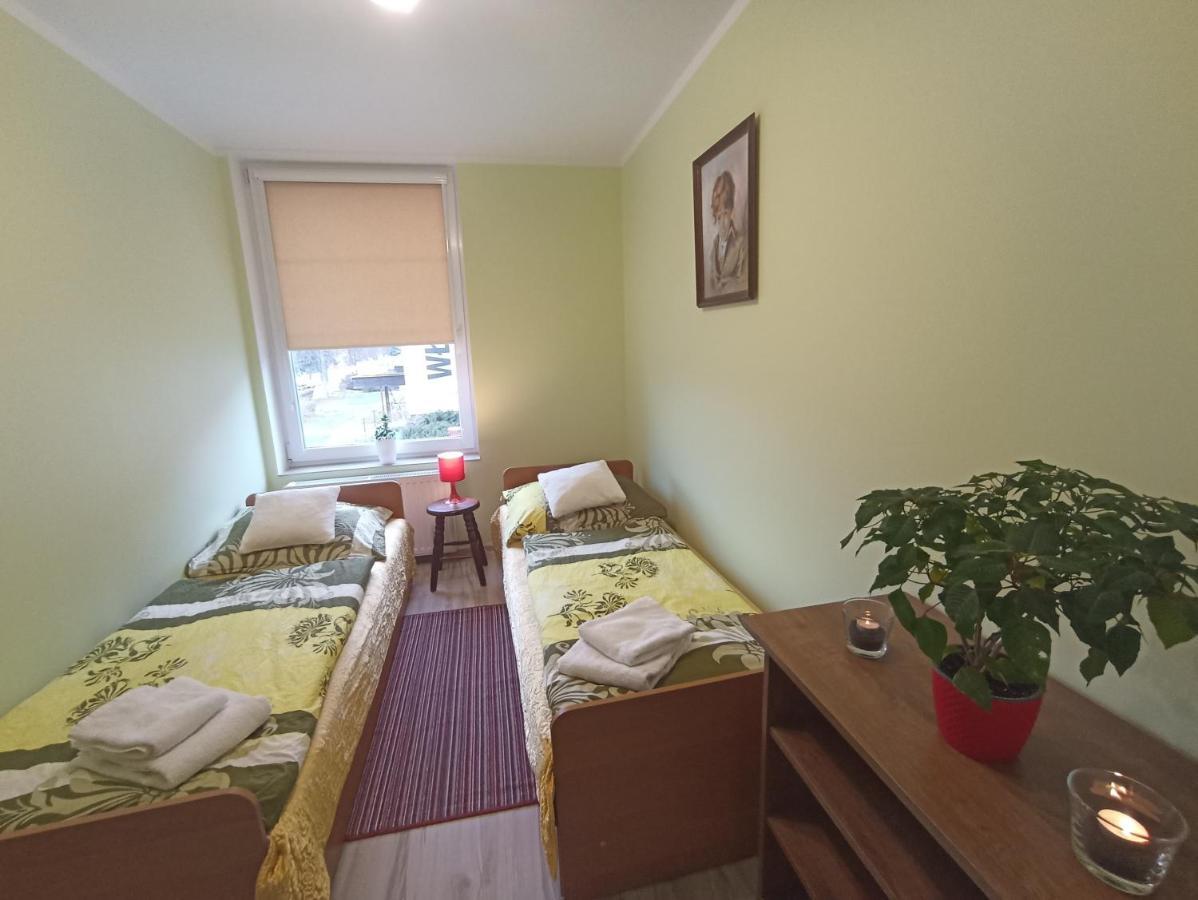 Apartament Idylla Apartment Kudowa-Zdroj Bagian luar foto